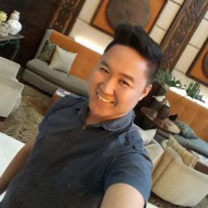 Meet your Posher, Lexter